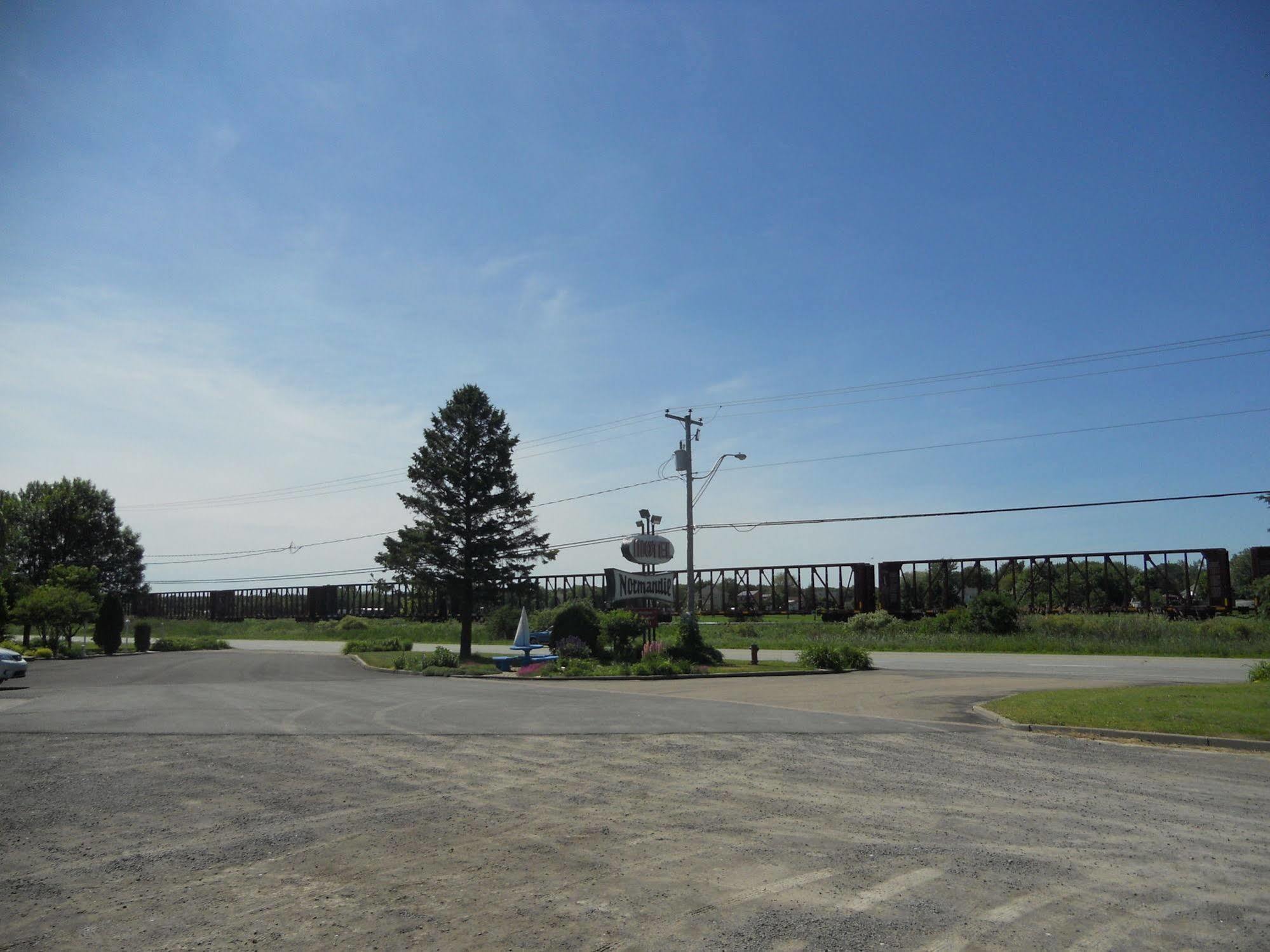 Motel Normandie Louiseville Exterior foto